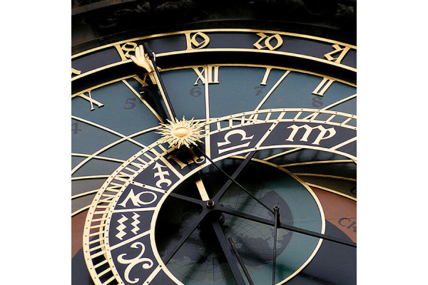 Купон Puzzle (70х70) Принт - CLOCK 11 Разноцветный Тематические EDEN